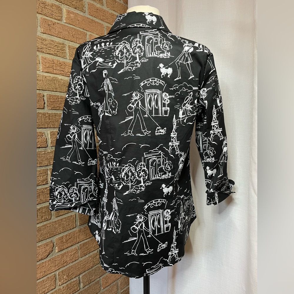 🇺🇸 Stonebridge Black White Scenic Print Blouse Size 8 3/4 Sleeve Resort Top - Picture 4 of 7